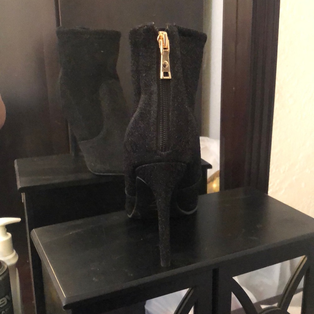 Guess Open-Toed Booties - Picture 2 of 5